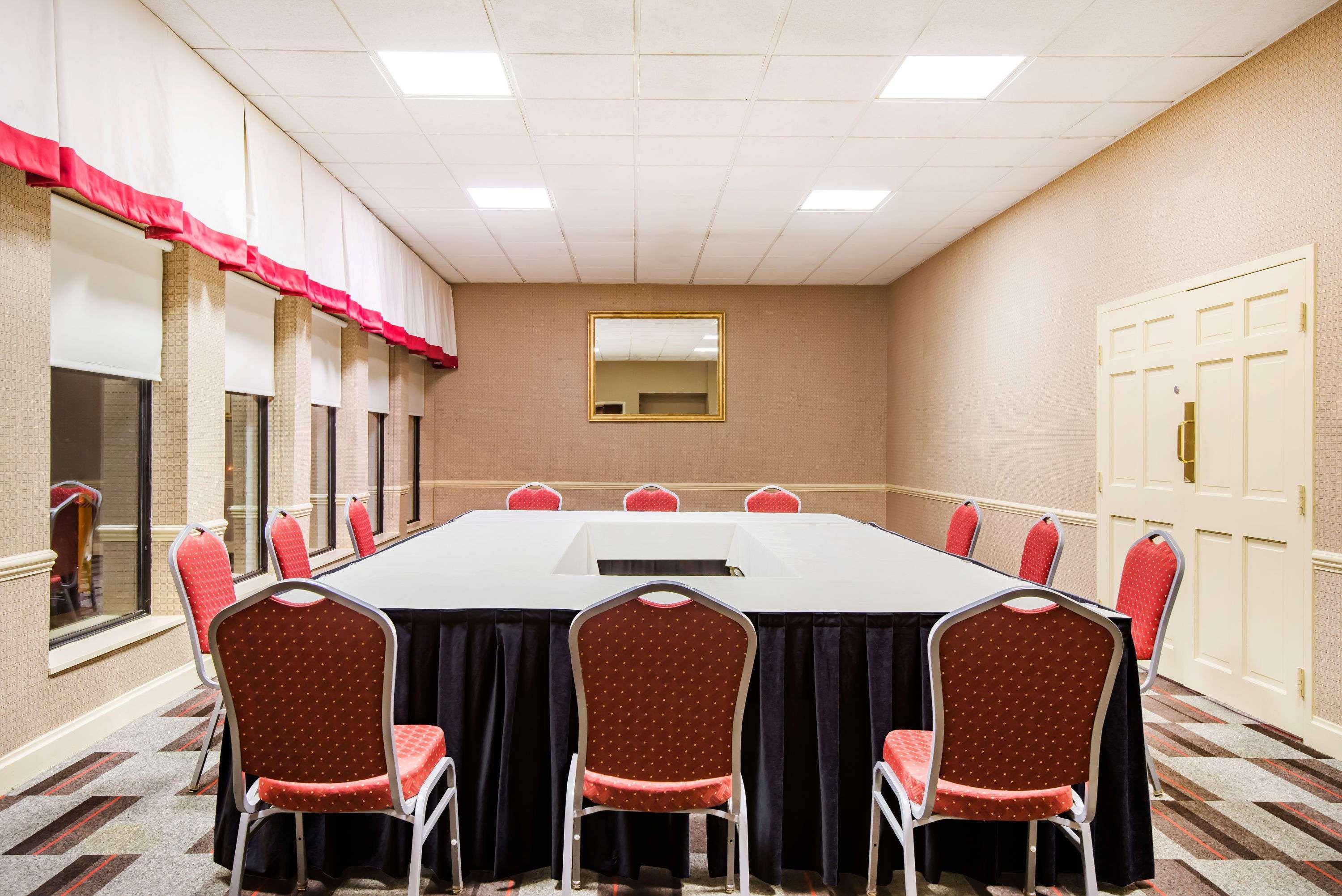 Wyndham Garden Inn Pittsburgh Airport Robinson Township Εξωτερικό φωτογραφία
