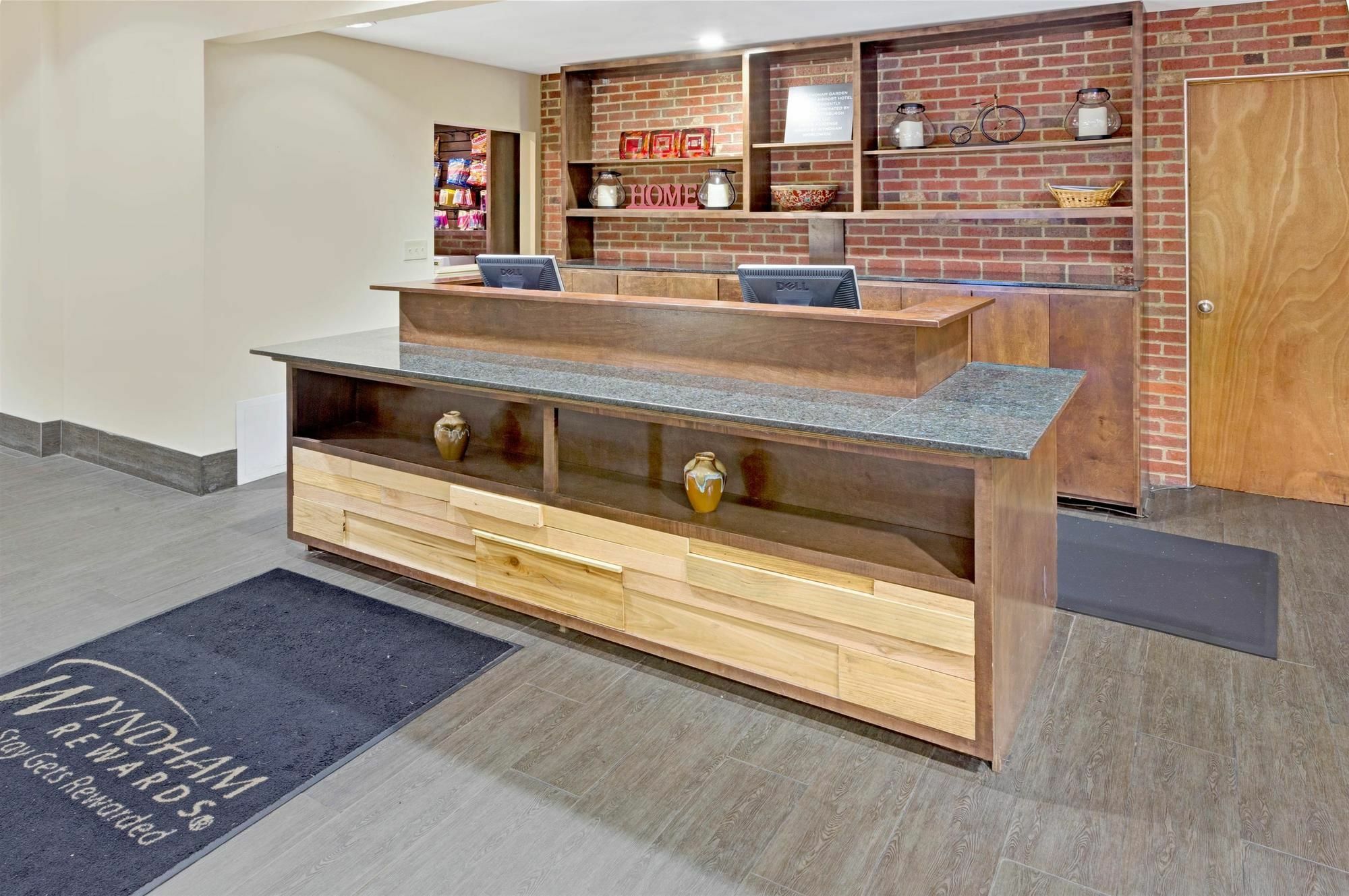 Wyndham Garden Inn Pittsburgh Airport Robinson Township Εξωτερικό φωτογραφία